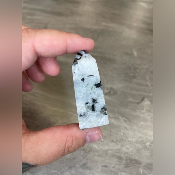 Moonstone Point Tower - Picture 4 of 4